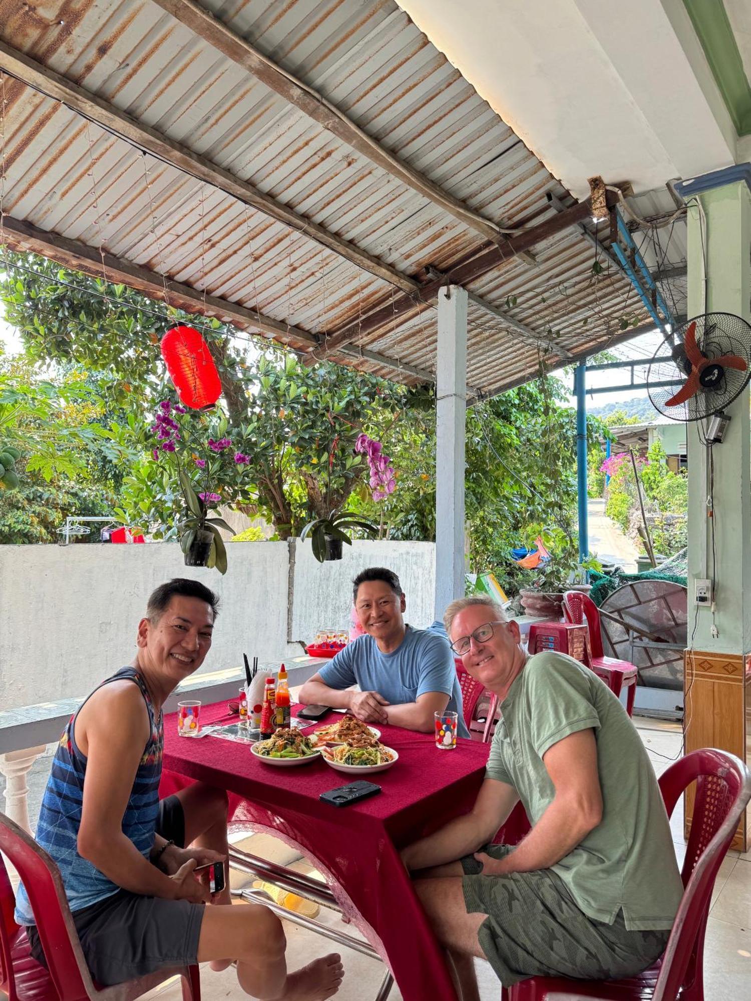 Homestay Van Duc Cu Lao Cham Tan Hiep  Экстерьер фото